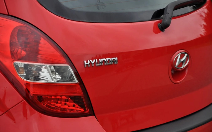 Hyundai i20 cena 15900 przebieg: 220000, rok produkcji 2011 z Ryglice małe 781